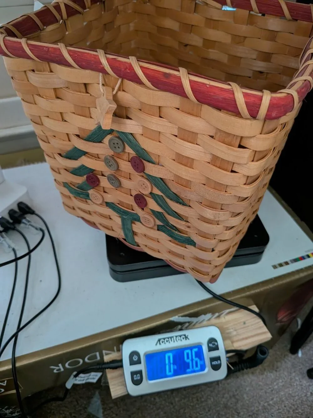 Rustic Country Farmhouse Christmas Tree Basket Drop Handle Wooden Button Star
